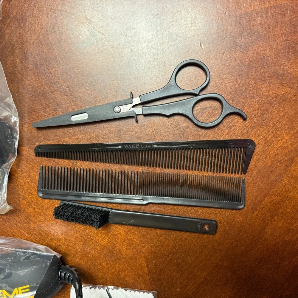 Wahl Extreme Grip Pro MC3 Hair‎ Clipper Set Guards Comb Scissors Case